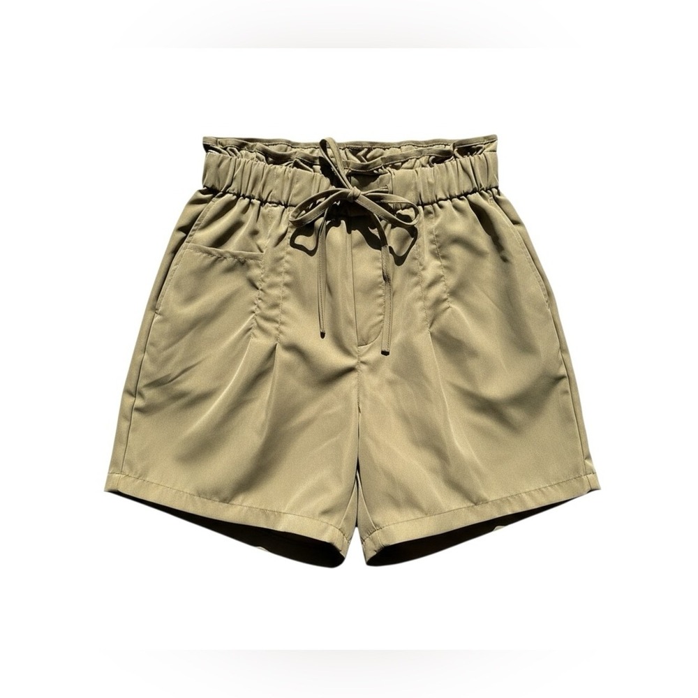 NWT Olive Cargo Shorts Y2K Streetwear Festival Coastal Cowgirl Outdoorsy Travel - Picture 2 of 7